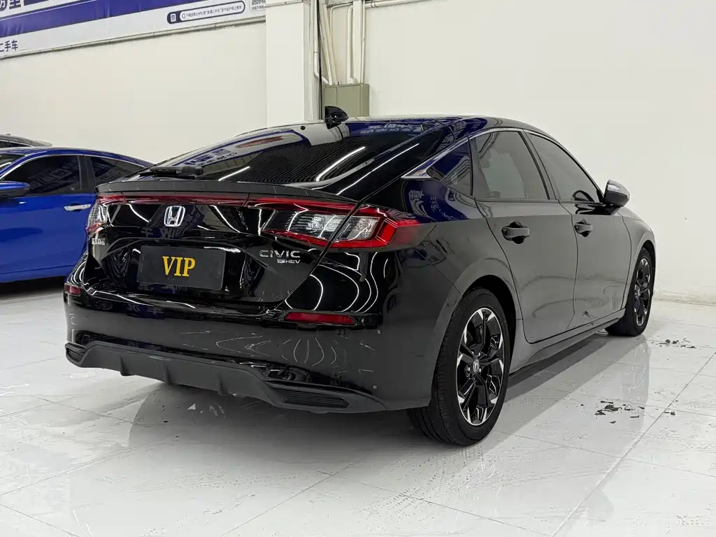 HONDA CIVIC 2023