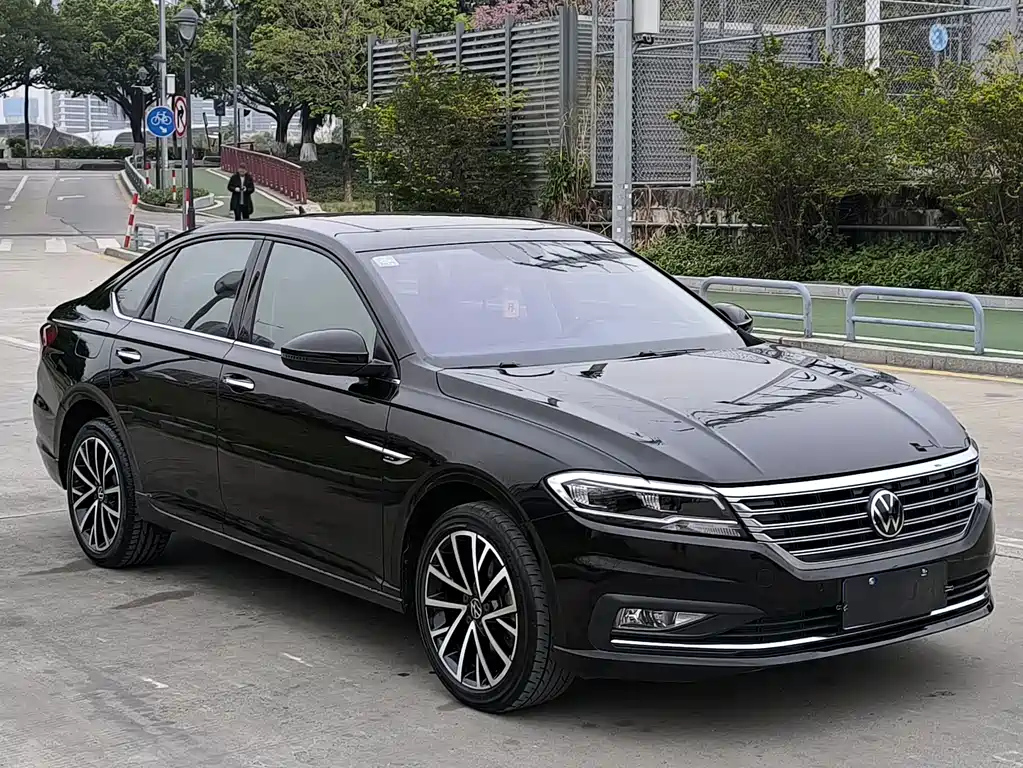 VOLKSWAGEN LAVIDA 2021