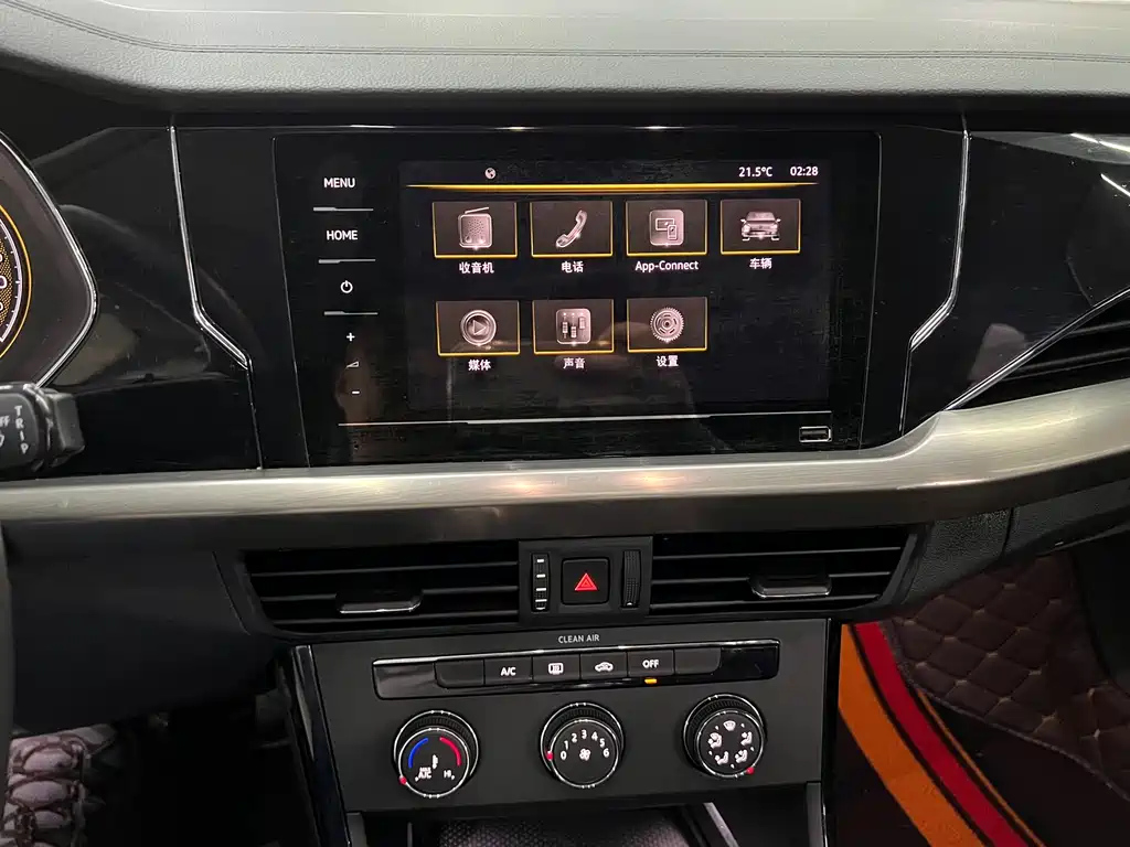 VOLKSWAGEN PASSAT 2020