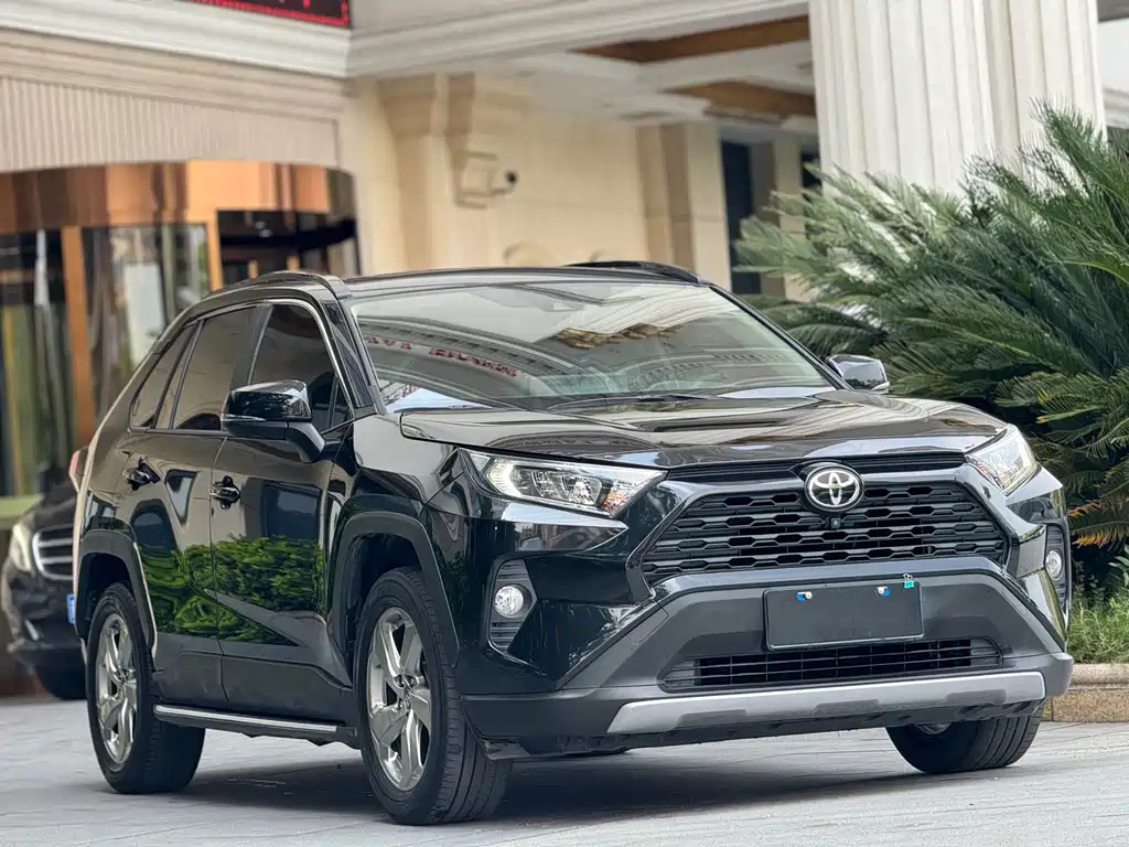 TOYOTA RAV4 RONGFANG 2020