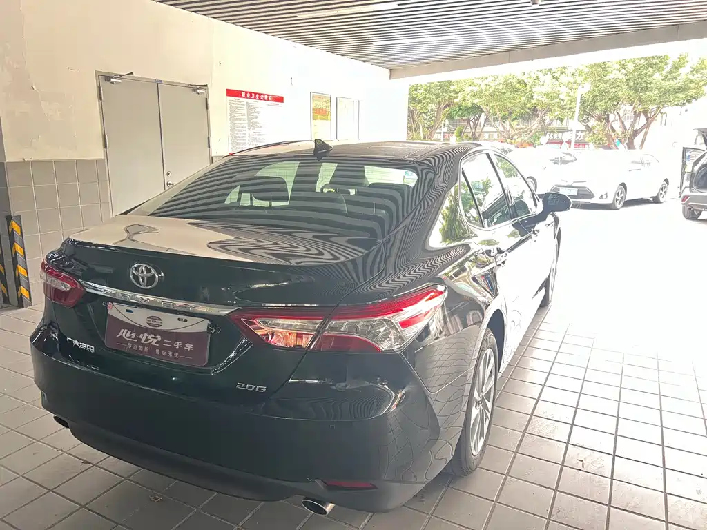 TOYOTA CAMRY 2022