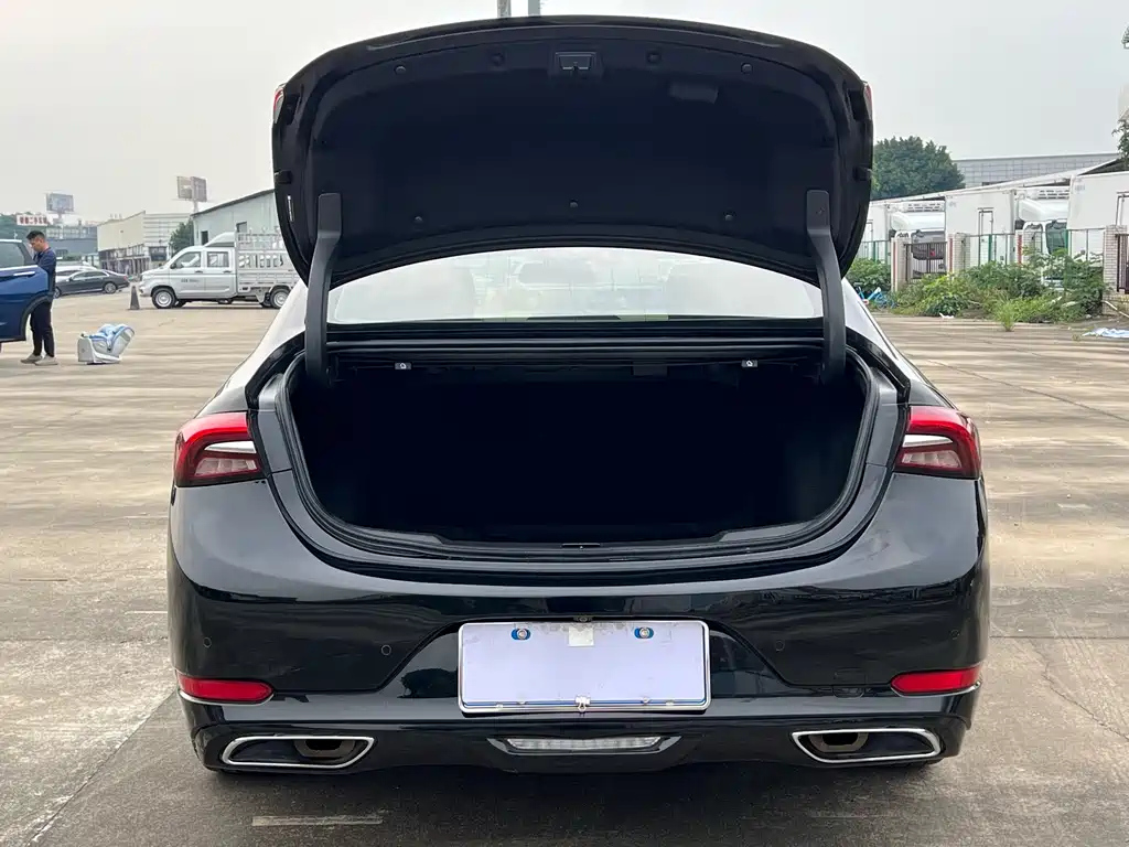 BUICK LACROSSE 2020