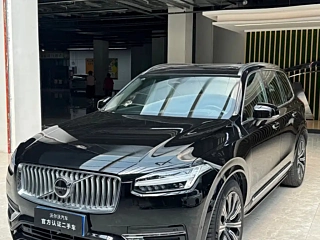 VOLVO XC90 2023