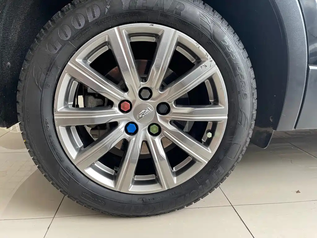 CADILLAC XT4 2020