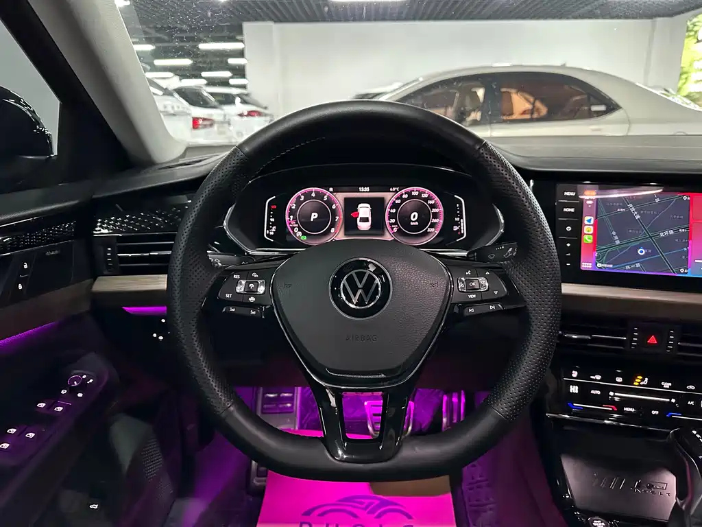 VOLKSWAGEN PASSAT 2021