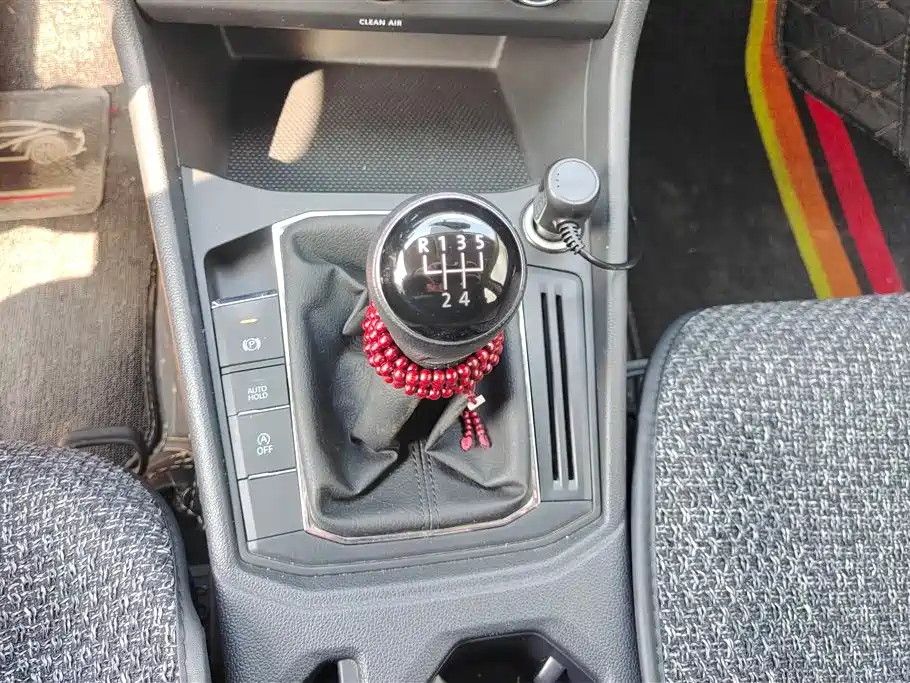 VOLKSWAGEN LAVIDA 2019