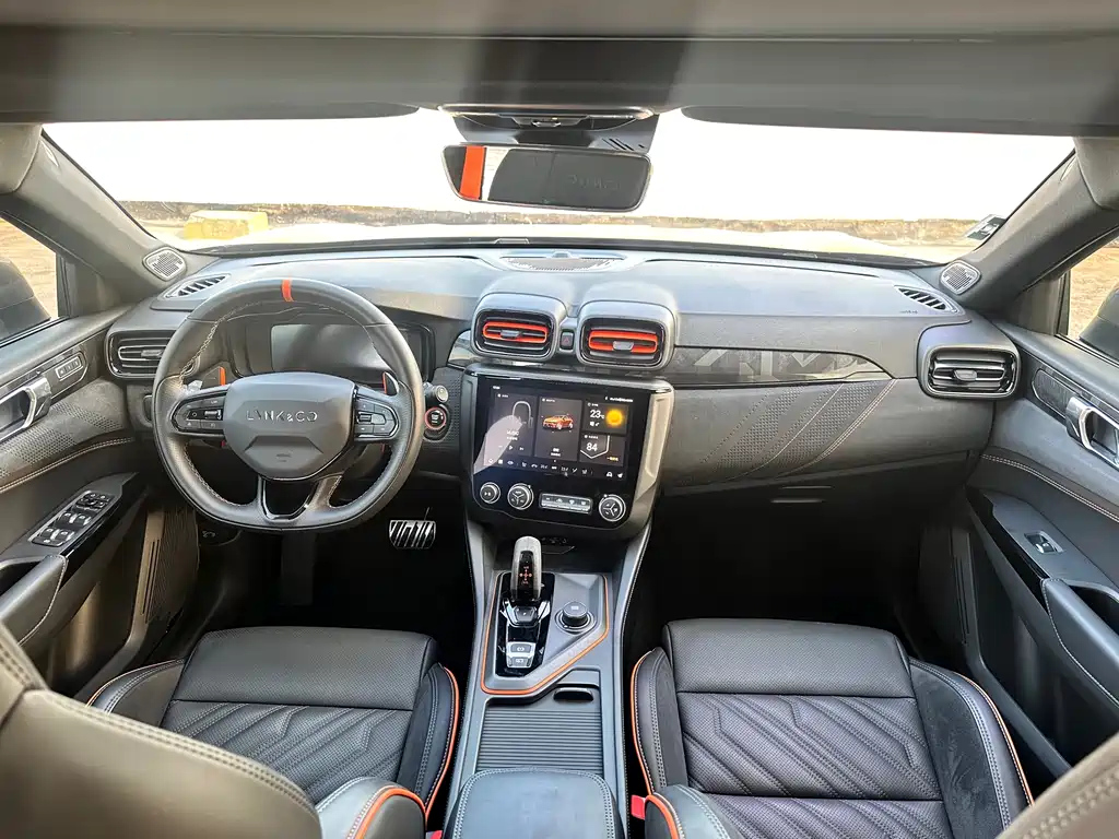 LYNK&CO 02 HATCHBACK 2022