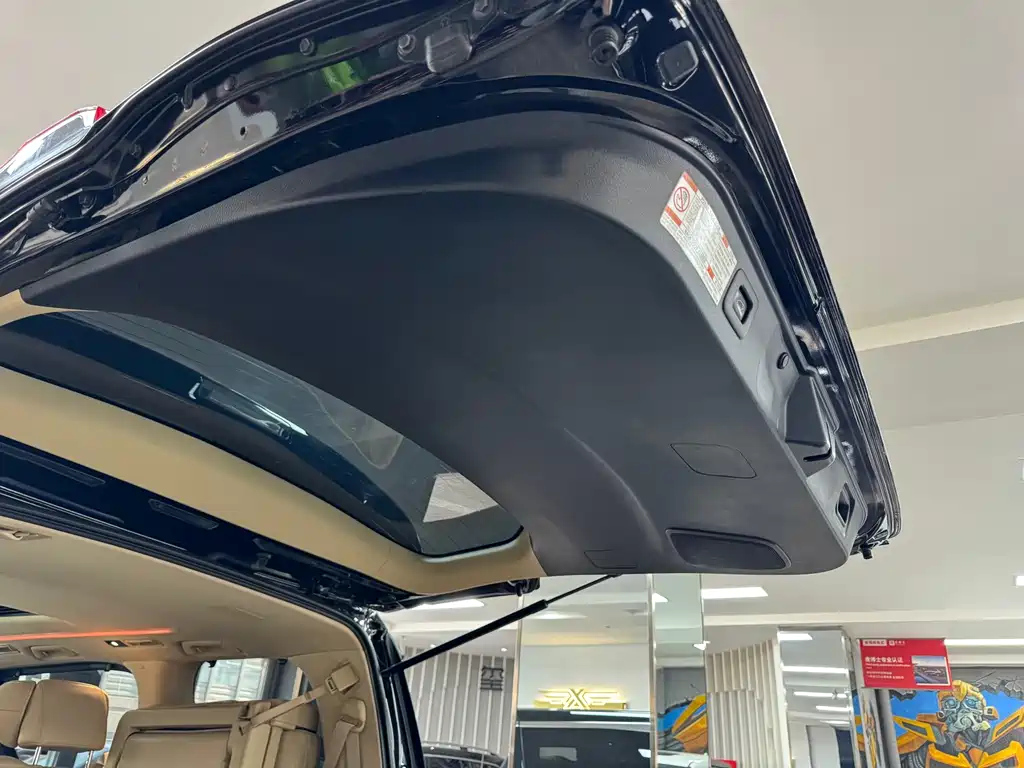 TOYOTA ALPHARD 2017