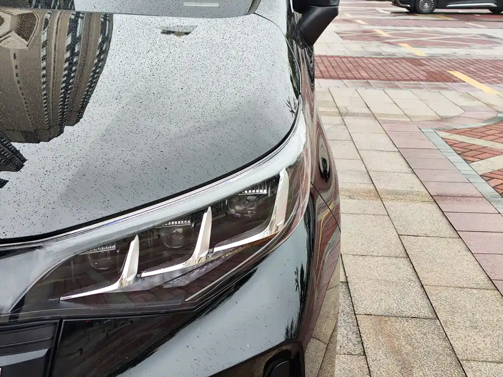 TRUMPCHI M6 2021