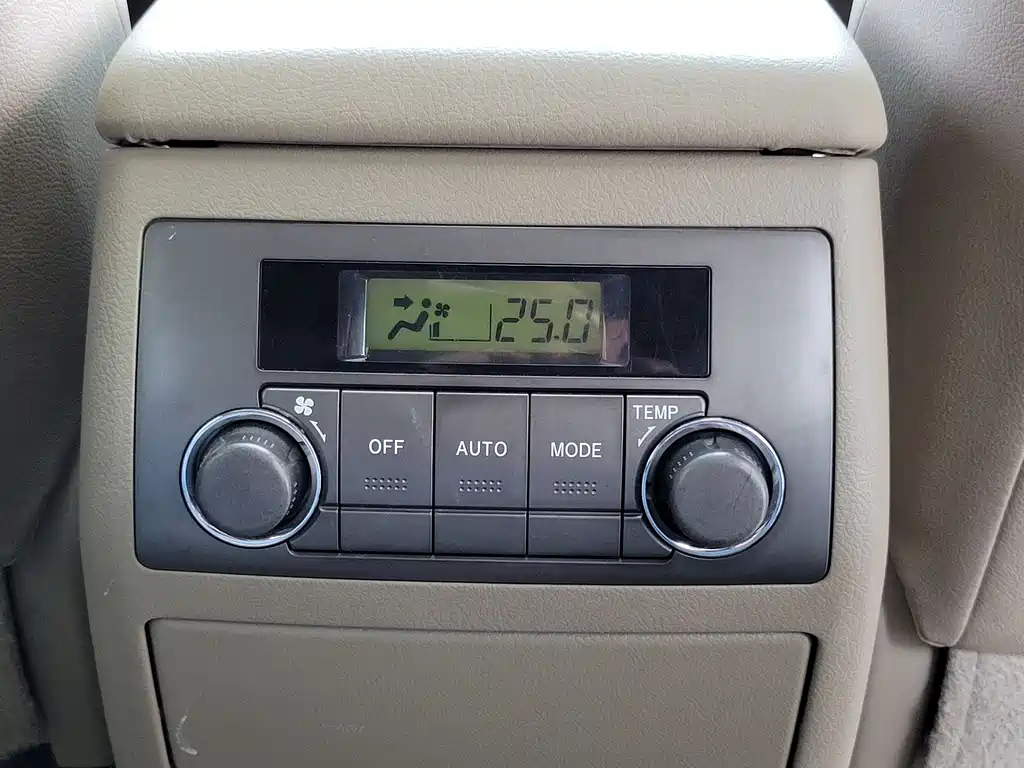 TOYOTA HIGHLANDER 2009