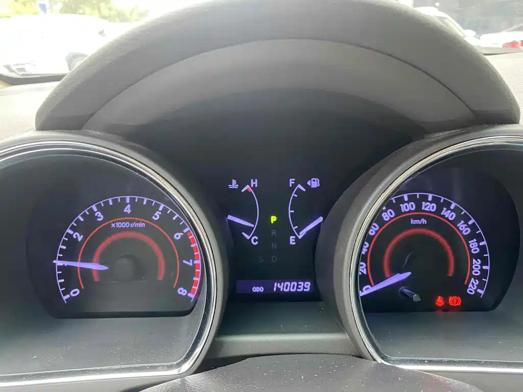 TOYOTA HIGHLANDER 2014
