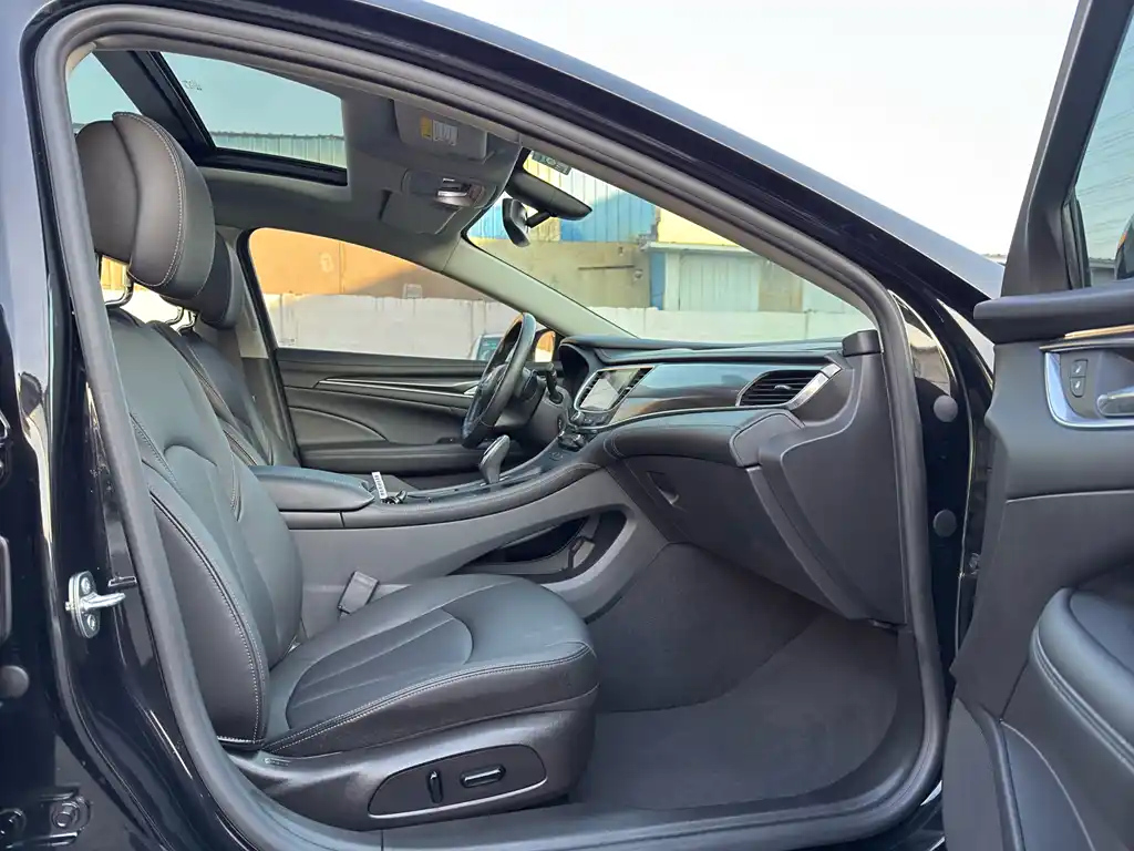 BUICK LACROSSE 2020