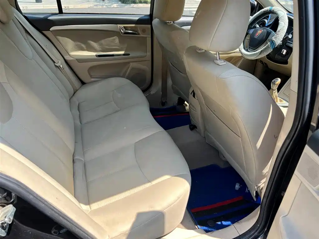 ROEWE 350 2014