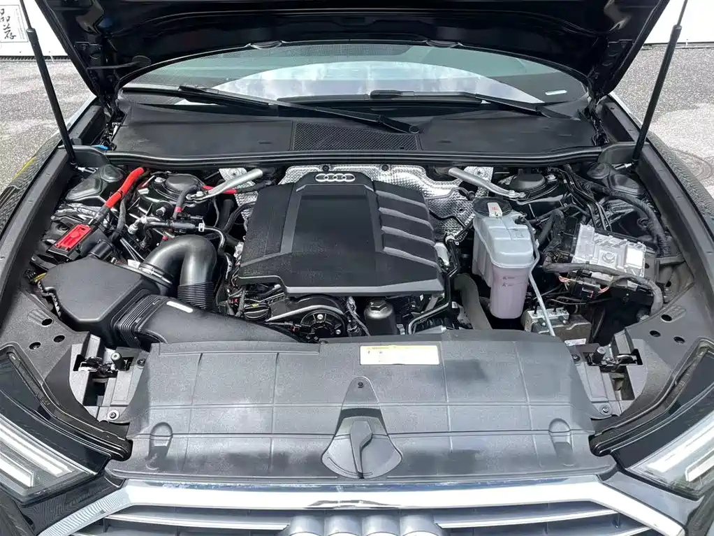 AUDI A6L 2021