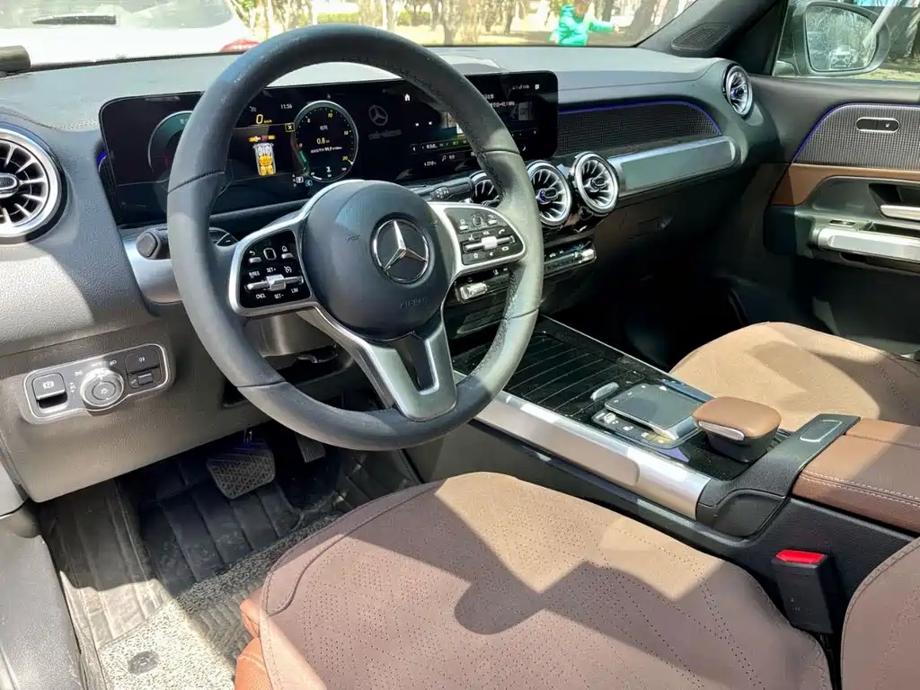 MERCEDES BENZ GLB 2022