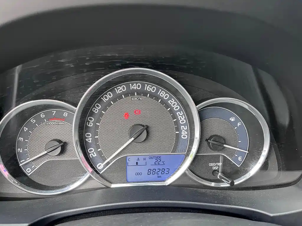 TOYOTA COROLLA 2016