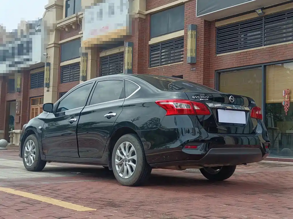 NISSAN SYLPHY 2022