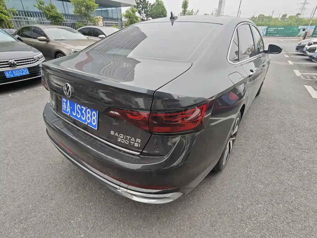 VOLKSWAGEN SAGITAR 2024