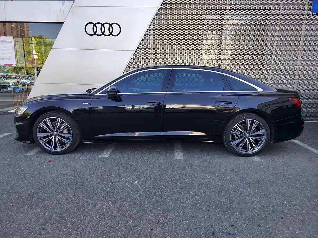 AUDI A6L 2021