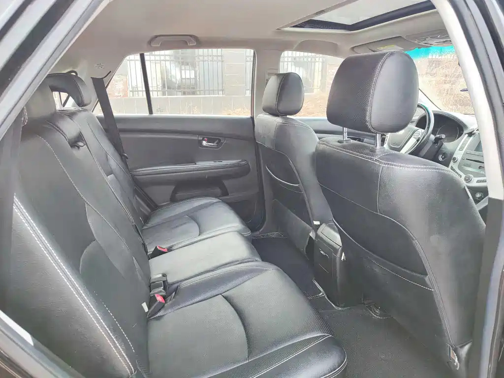 BYD S6 2015