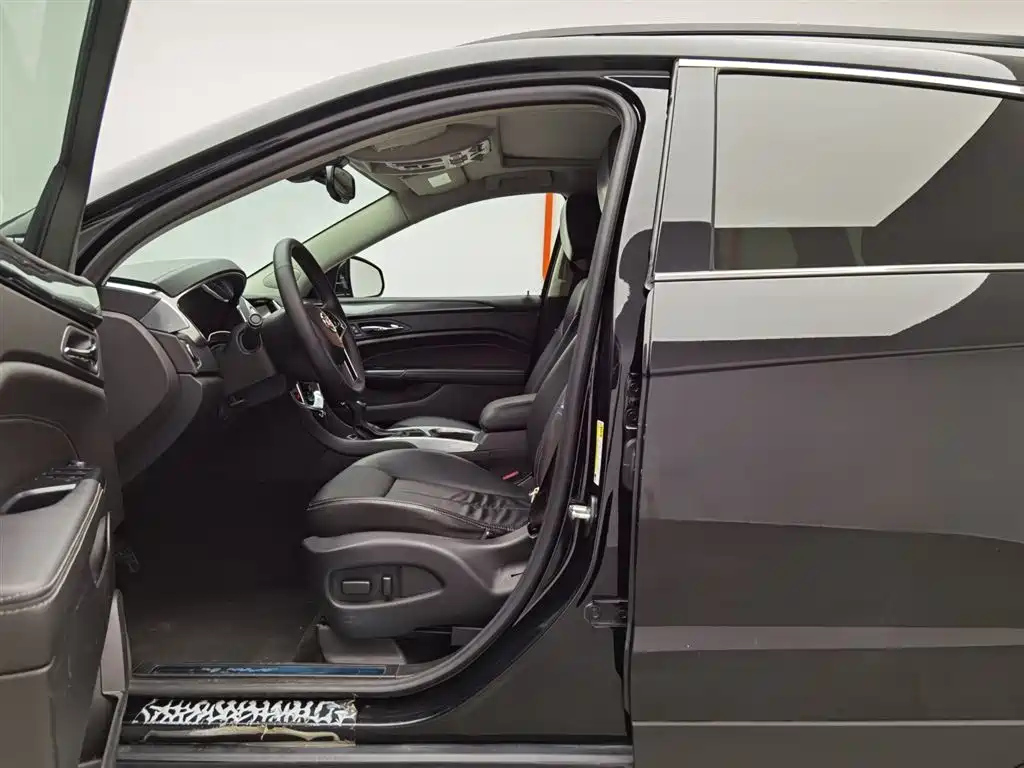 CADILLAC SRX 2015