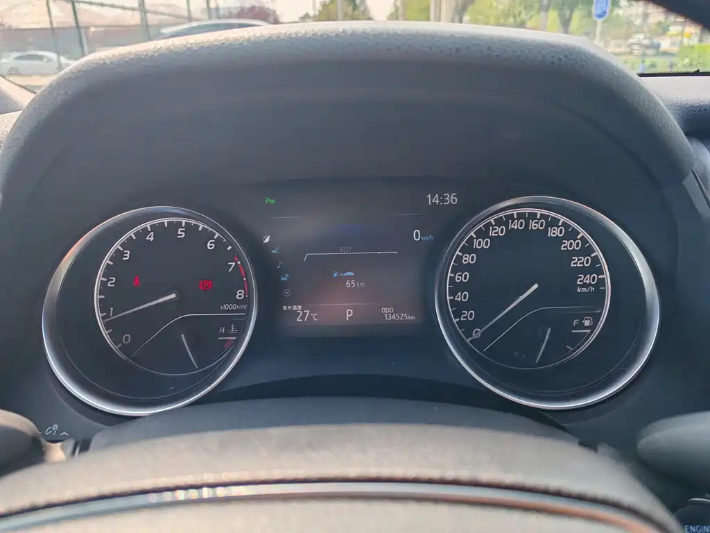 TOYOTA CAMRY 2019