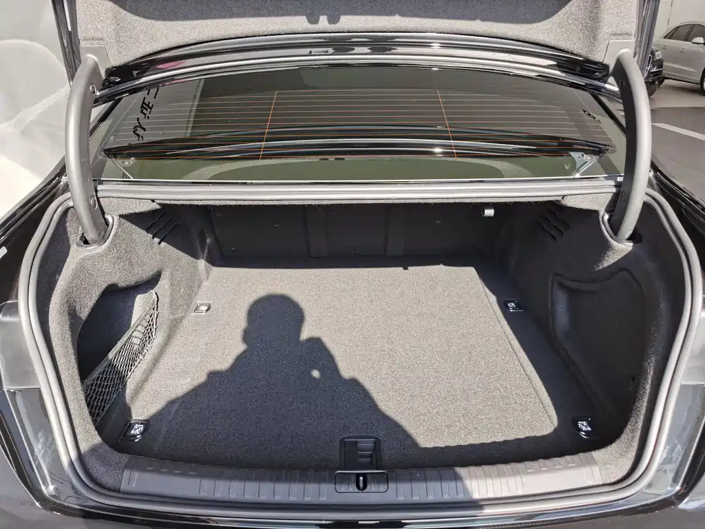AUDI A6L 2022