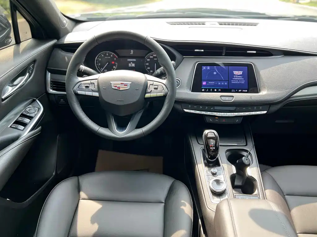 CADILLAC XT4 2020