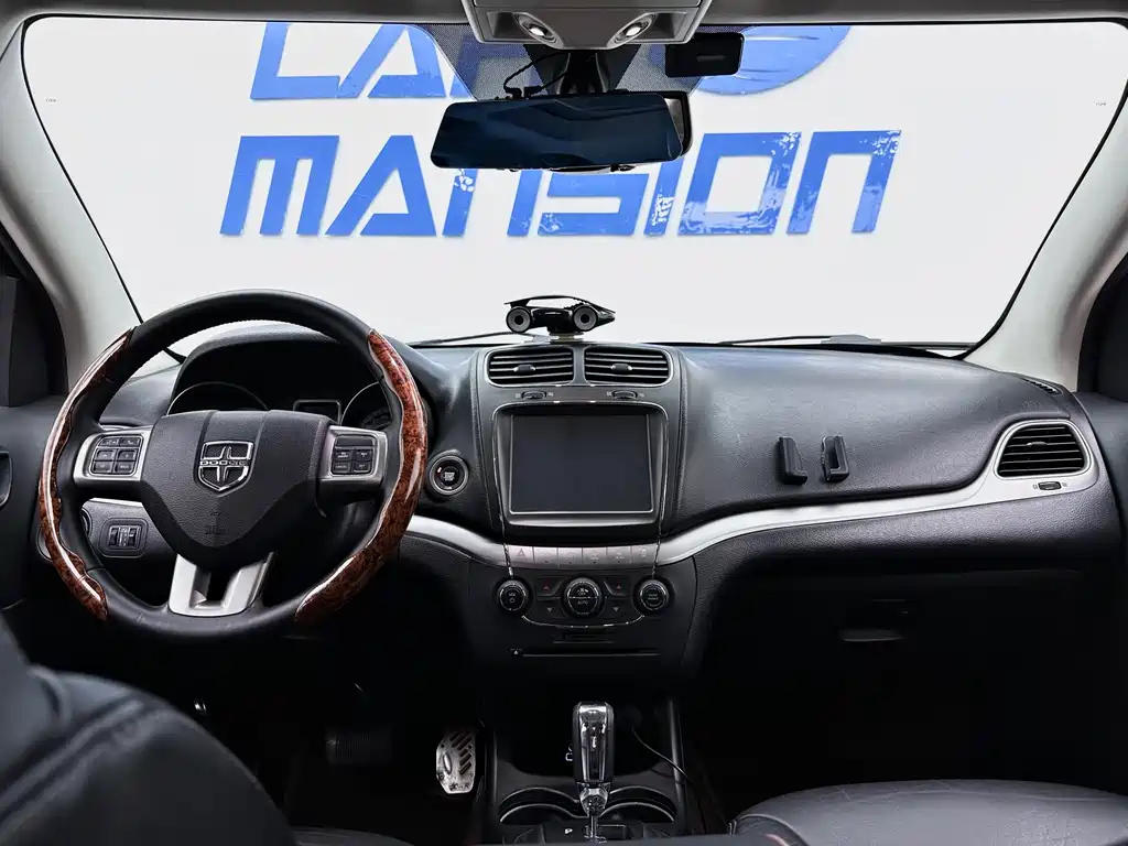 DODGE JCUV 2018