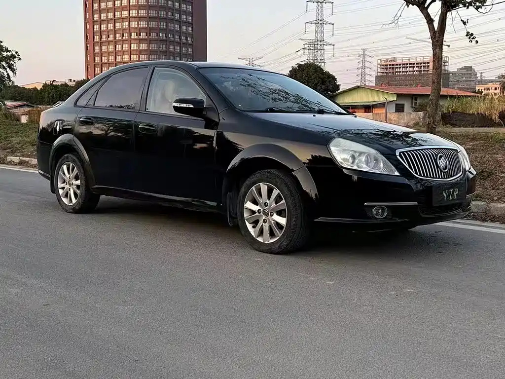 BUICK EXCELLE 2012