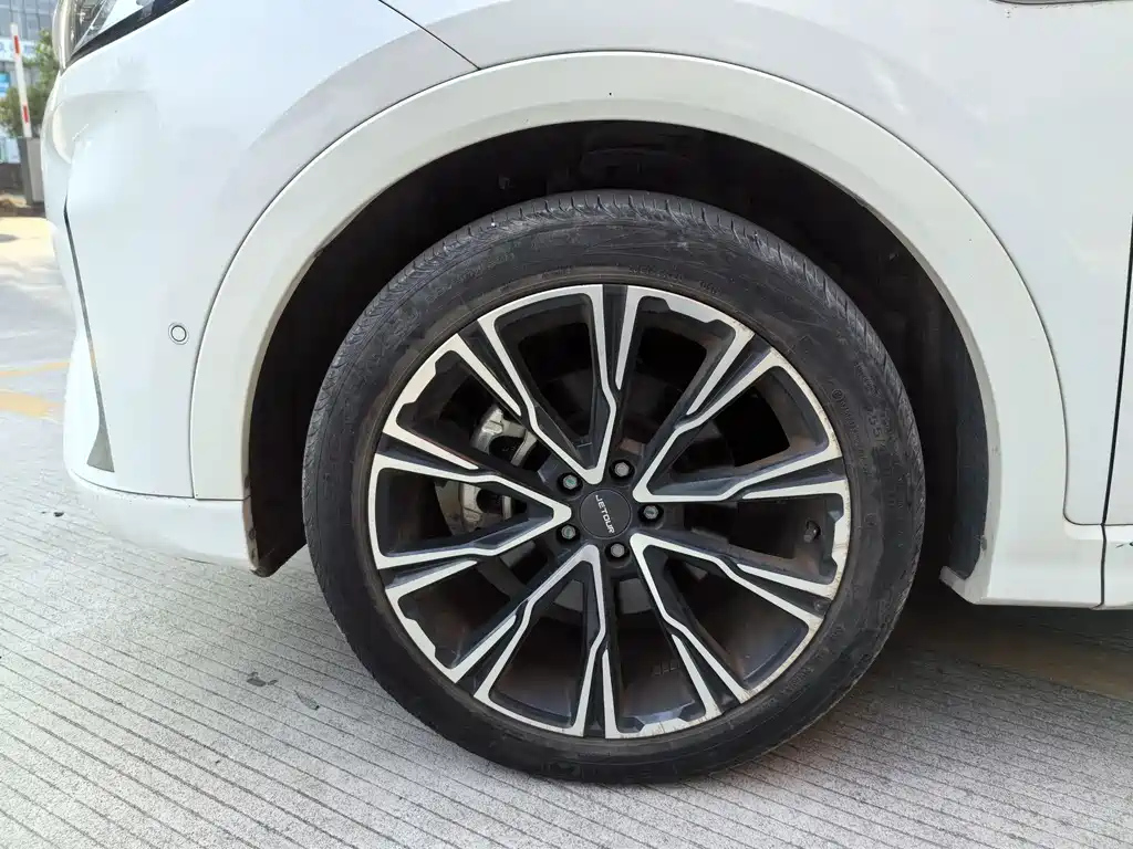 JETOUR X70 PLUS 2021