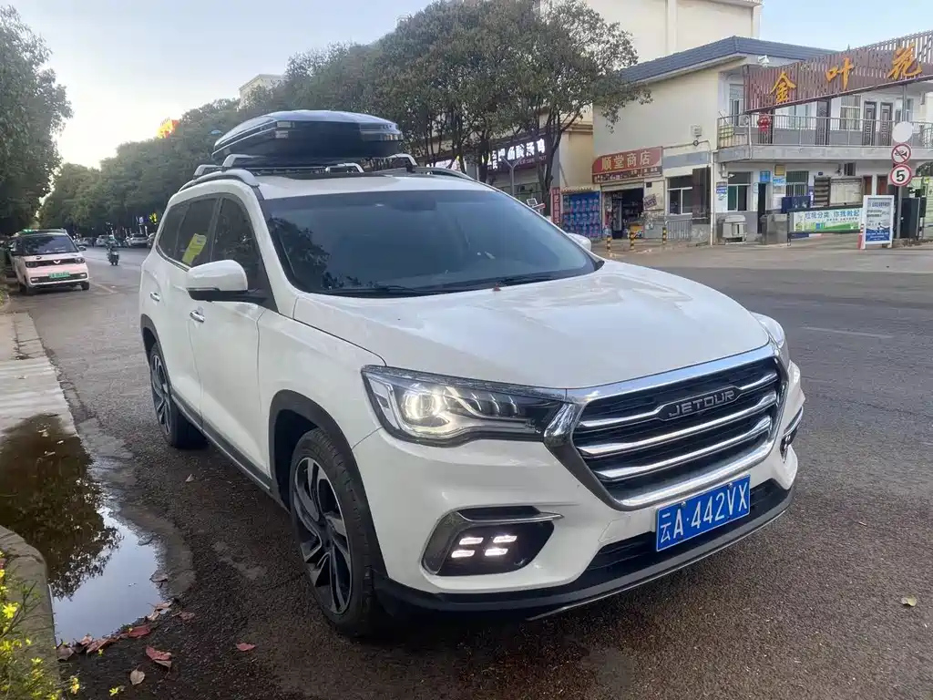 JETOUR X90 2020