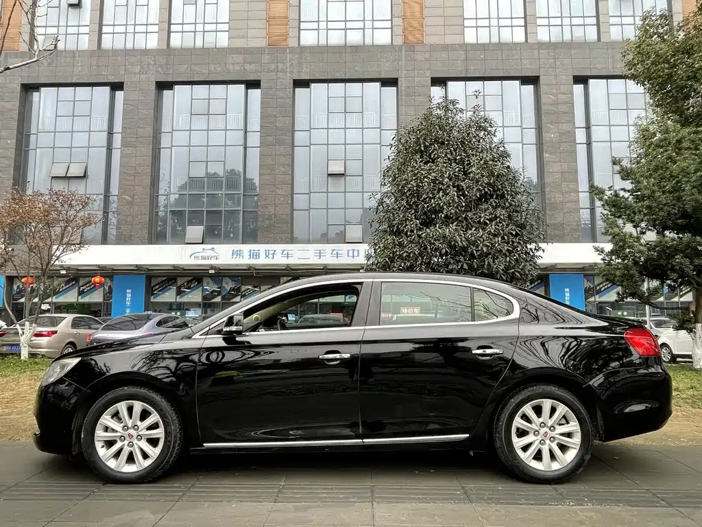 ROEWE 950 2012