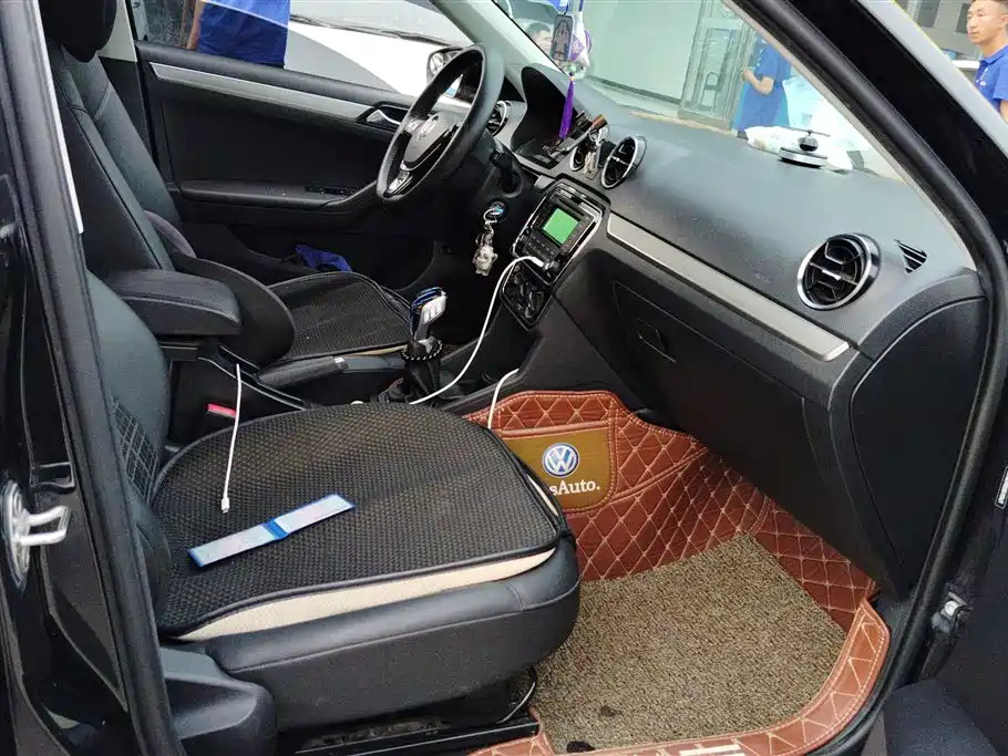 VOLKSWAGEN JETTA 2018