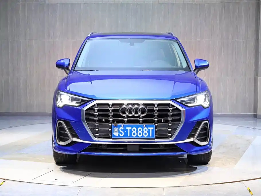 AUDI Q3 2020