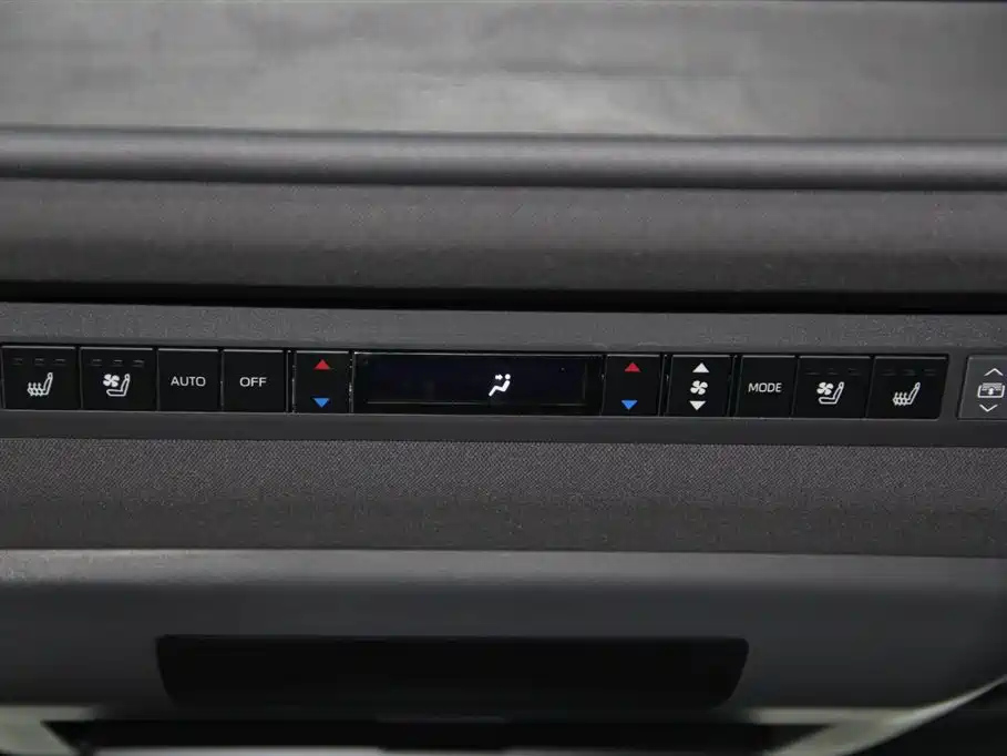 TOYOTA SIENNA SIENNA 2024