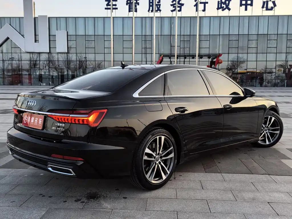 AUDI A6L 2020