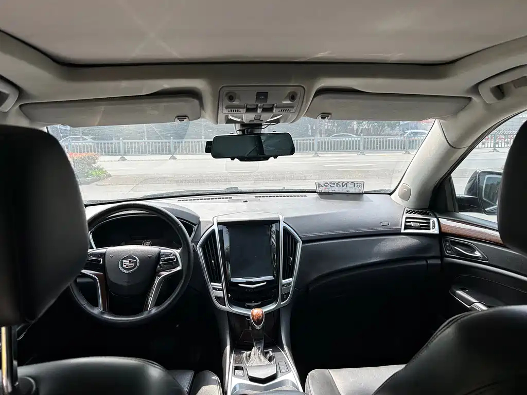 CADILLAC SRX 2013