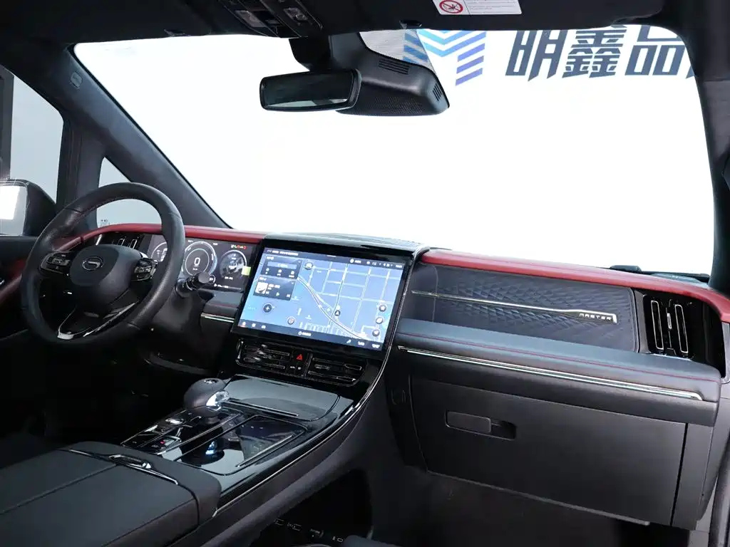 TRUMPCHI M8 2023