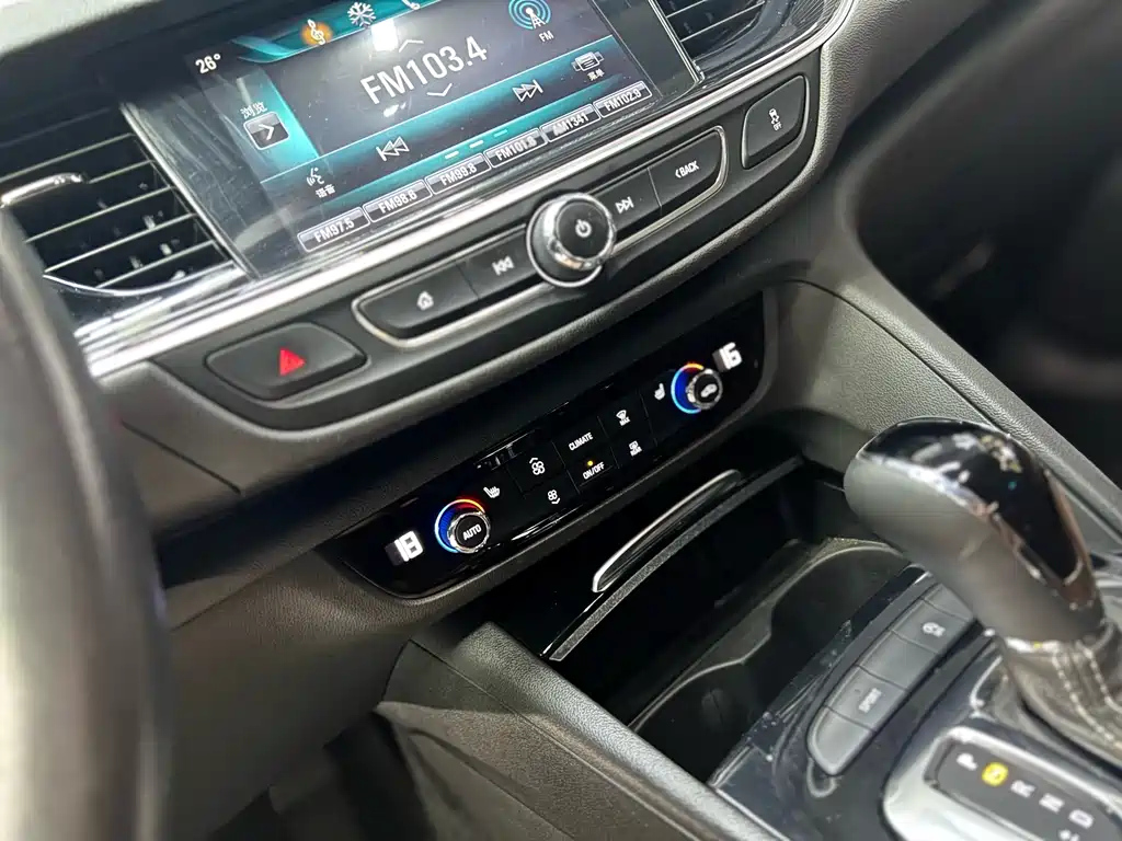 BUICK REGAL 2020