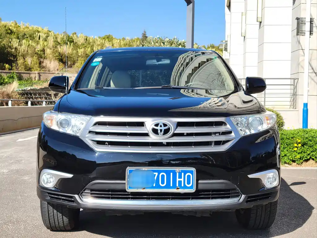 TOYOTA HIGHLANDER 2012