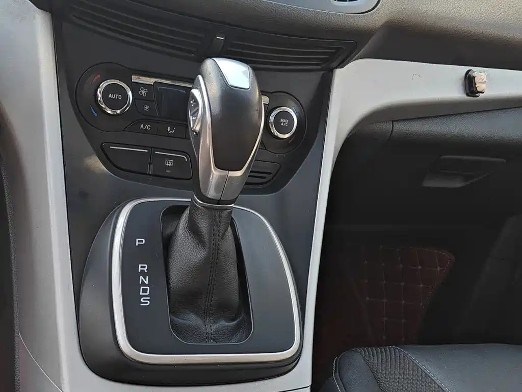 FORD ESCAPE 2013