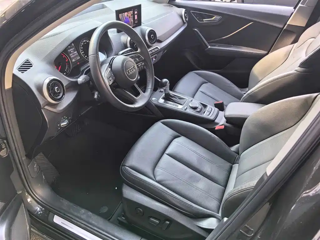 AUDI Q2L 2023