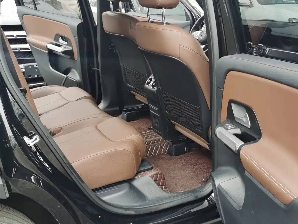 MERCEDES BENZ GLB 2022