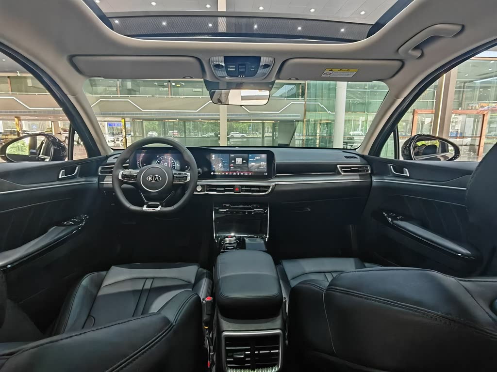 KIA K5 2021
