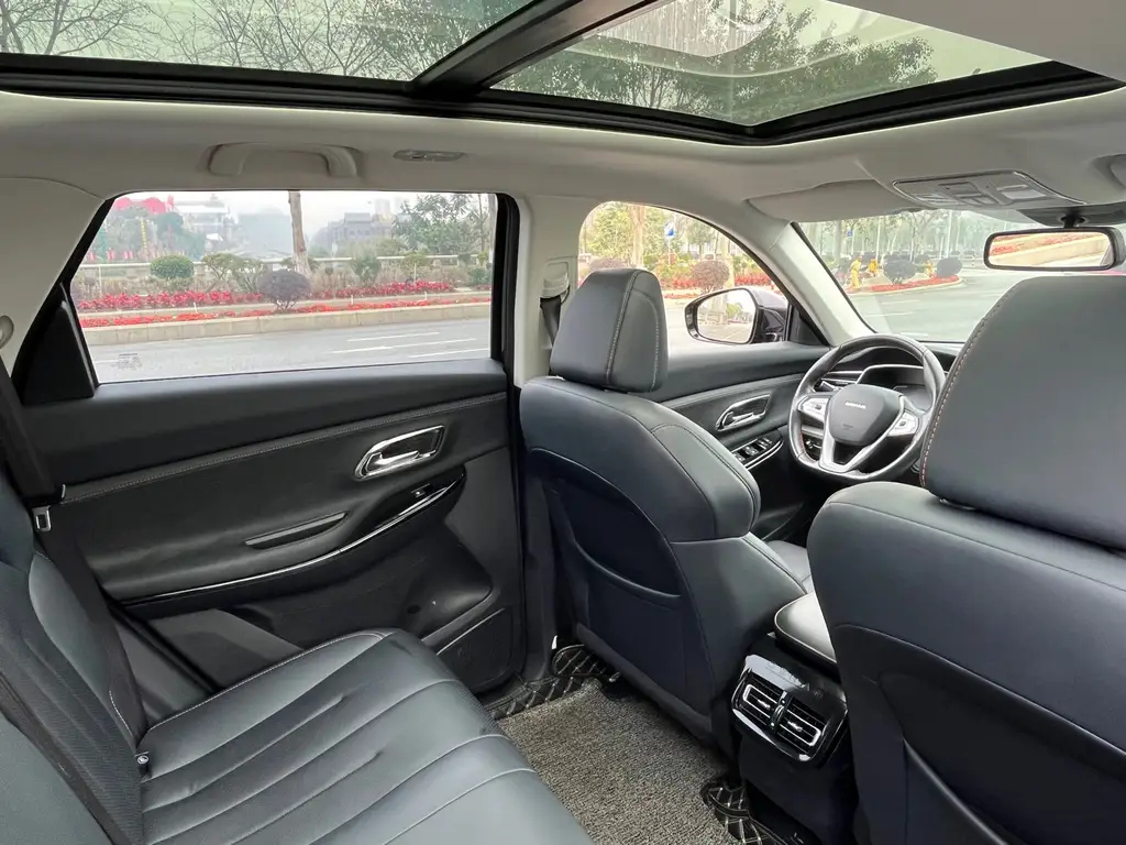 CHANGAN OSHAN X7 2020