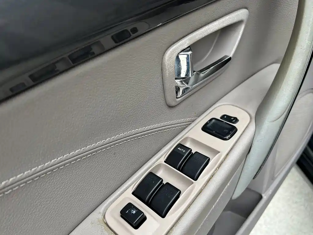 BESTURN B70 2008