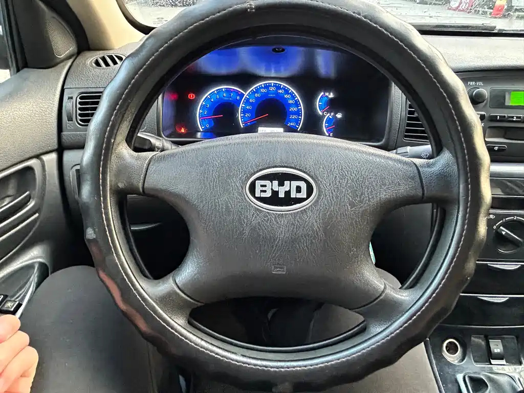 BYD F3 2015