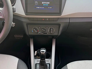 SKODA FASCIA 2017 YEAR 1.4L AUTOMATIC EDITION 2017
