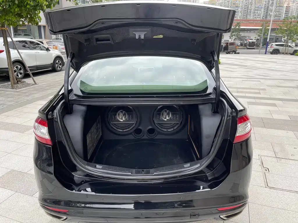 FORD MONDEO 2015